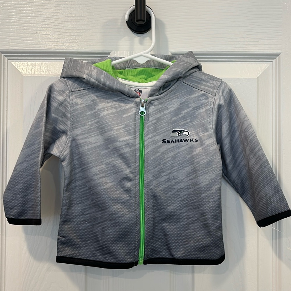 NWOT Seahawks Team Apparel Zip Up Hoody